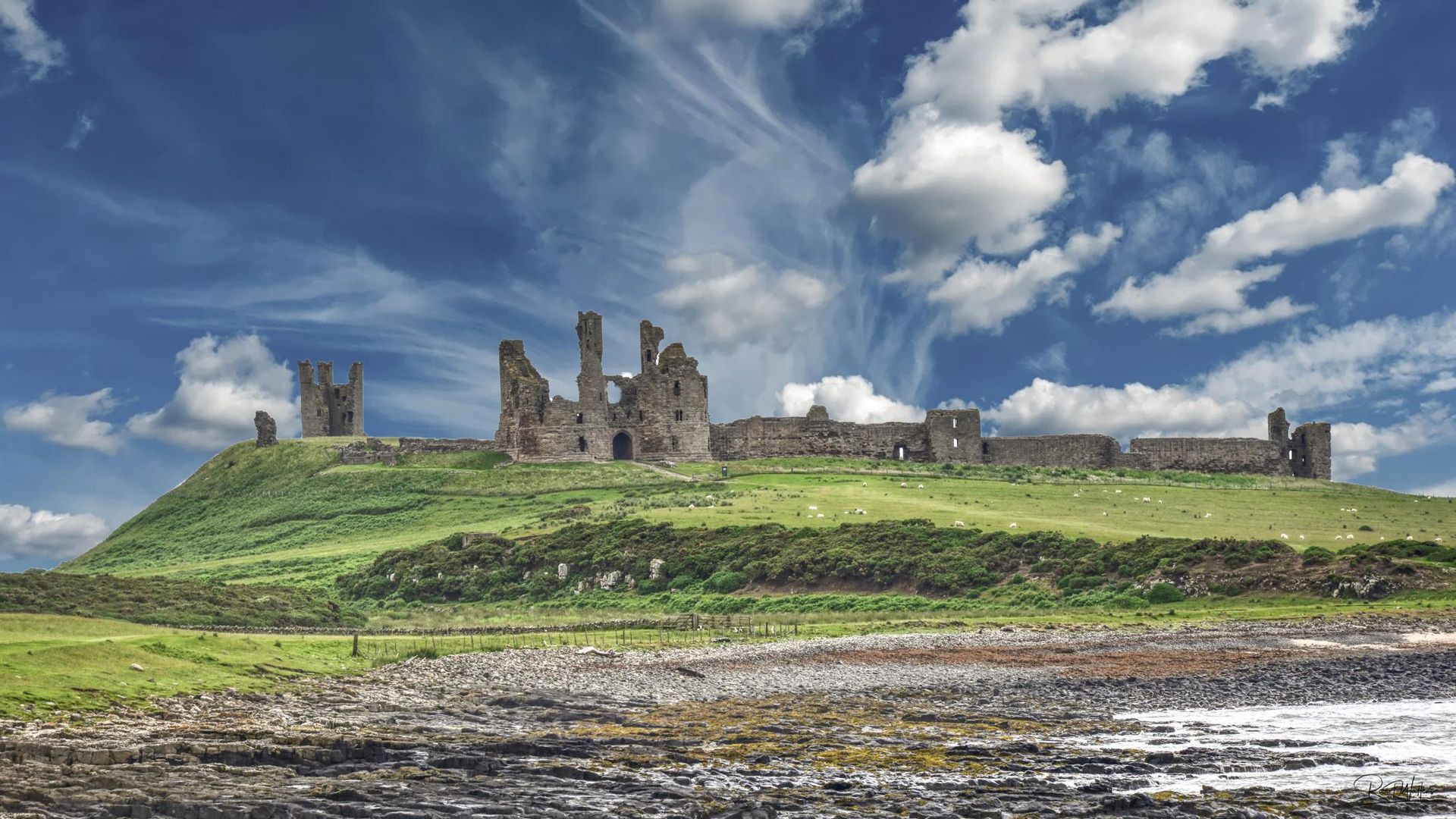 Dunstanburgh Castle Northumbria