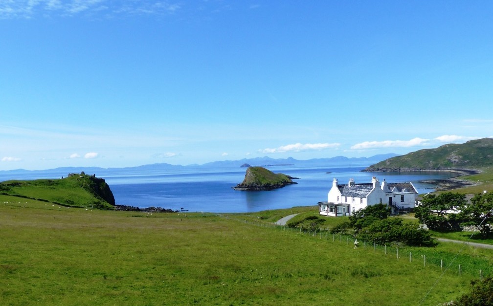 Duntulm Castle Hotel and Tulm Bay on the Isle of Skye