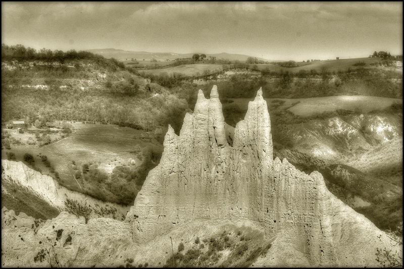 DUOMO calanchi , civita di bagnoregio