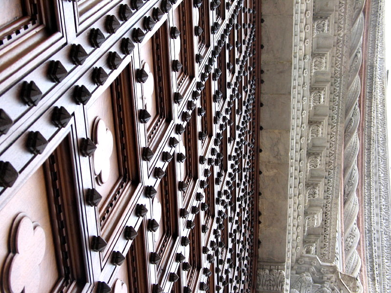 Duomo, Central Portal, West Facade