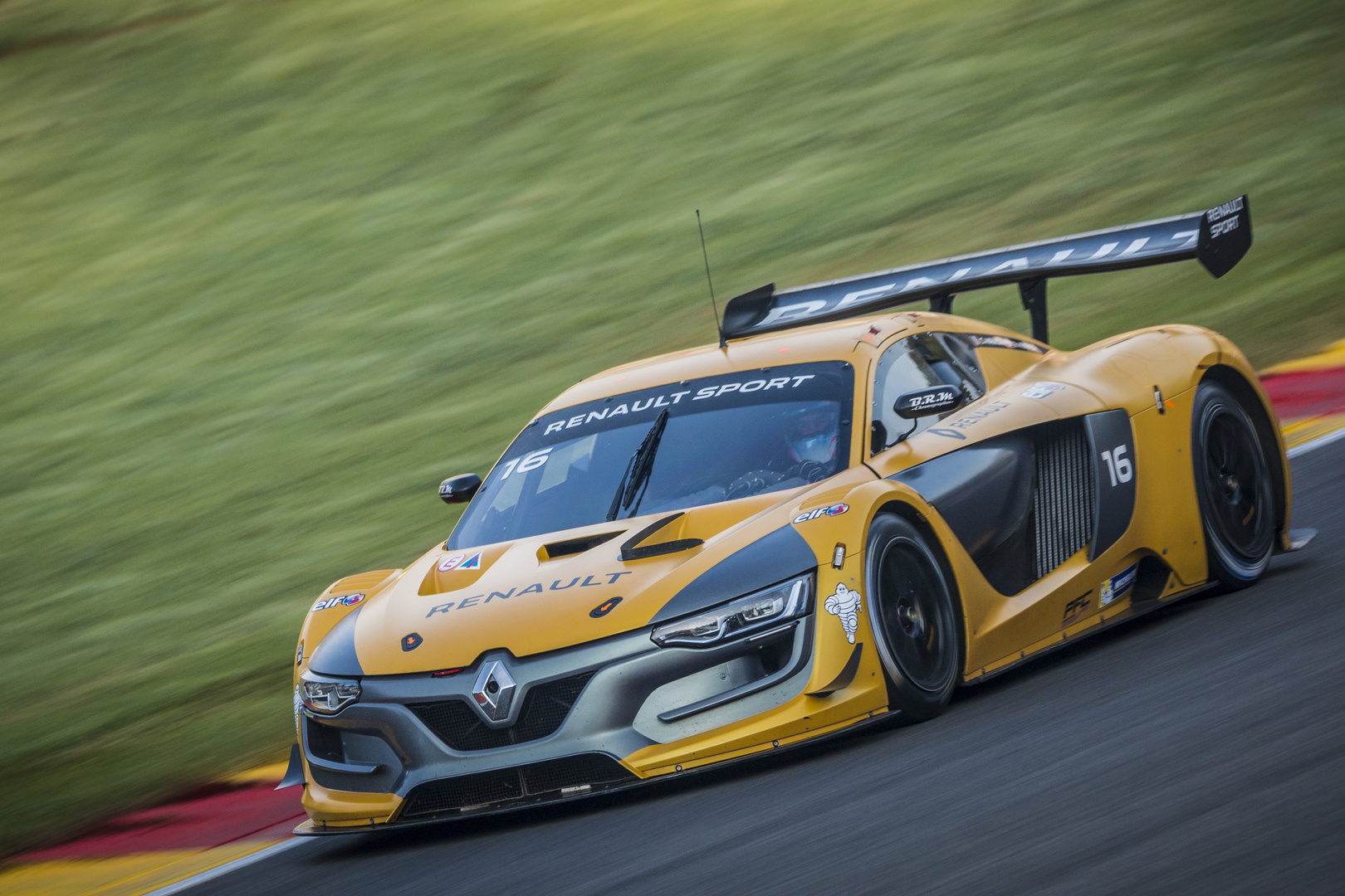 Duqueine Engineering | Renault Sport Trophy Spa