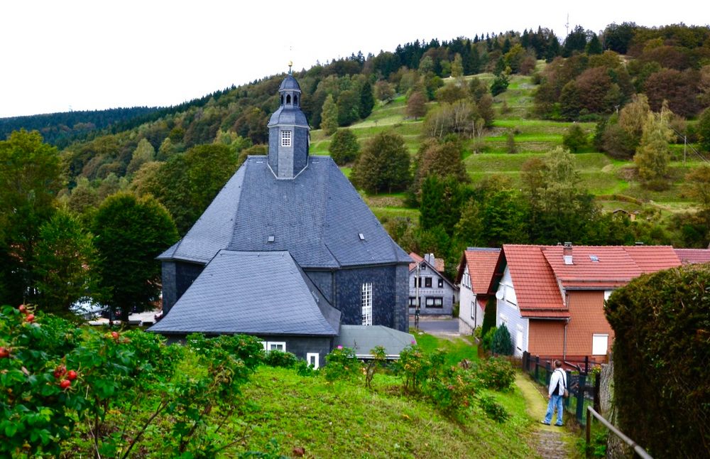 Durch- bzw. Ausblick auf Gießübel…