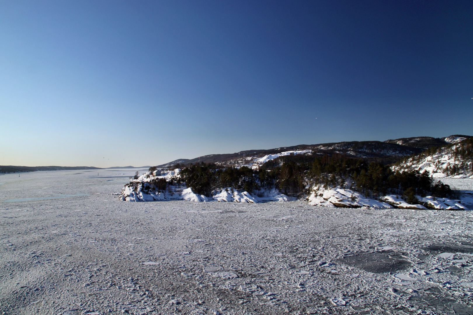 durch den Oslofjord....