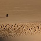 DURCH DEN SANDKASTEN