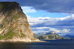 Durch die Fjorde vor Tromso IV