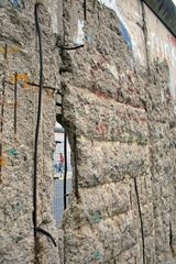 durch die Mauer