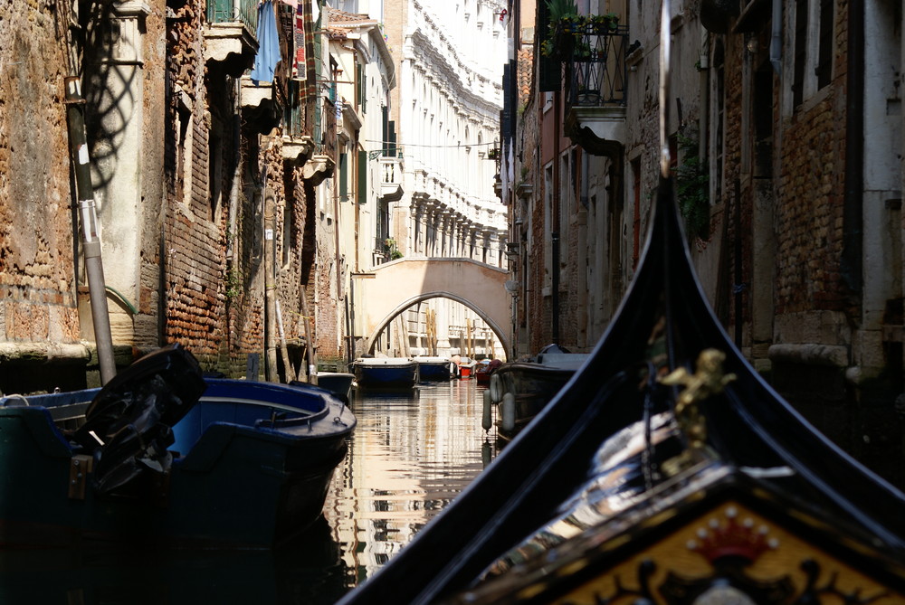 durch die "strassen" von venedig