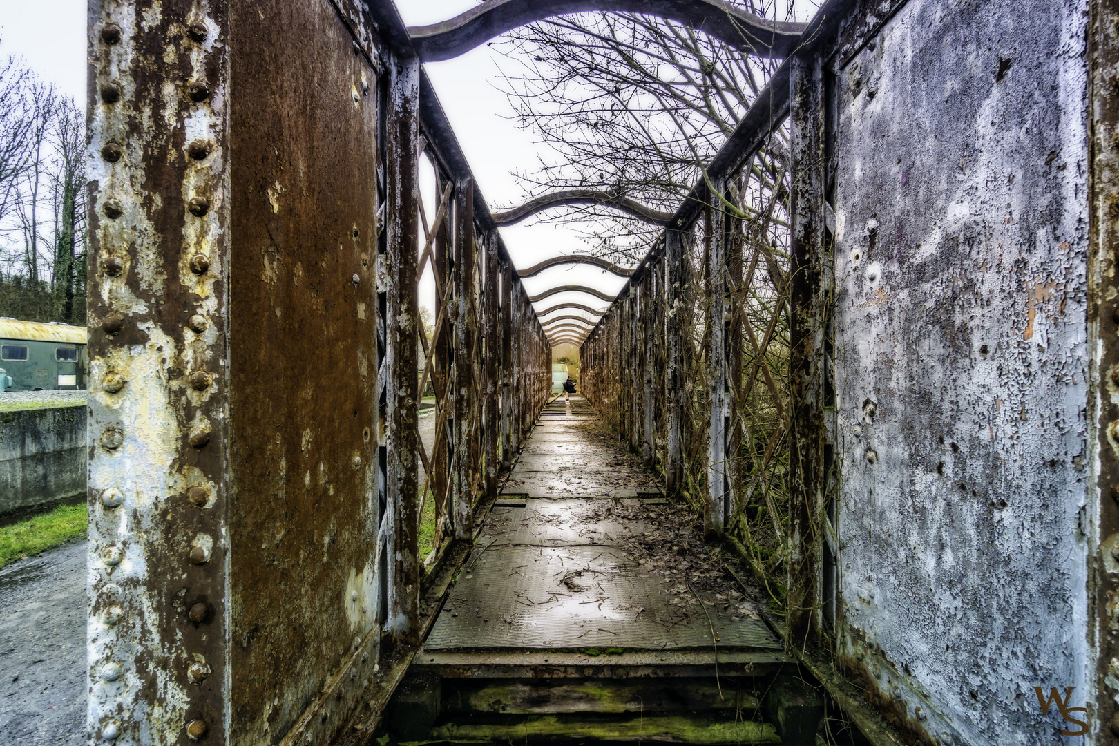 Durch diese hohle Gasse muss er kommen Foto & Bild architektur, industrie und technik, technik Durch diese hohle Gasse muss er kommen Foto & Bild architektur, industrie und technik, technik
