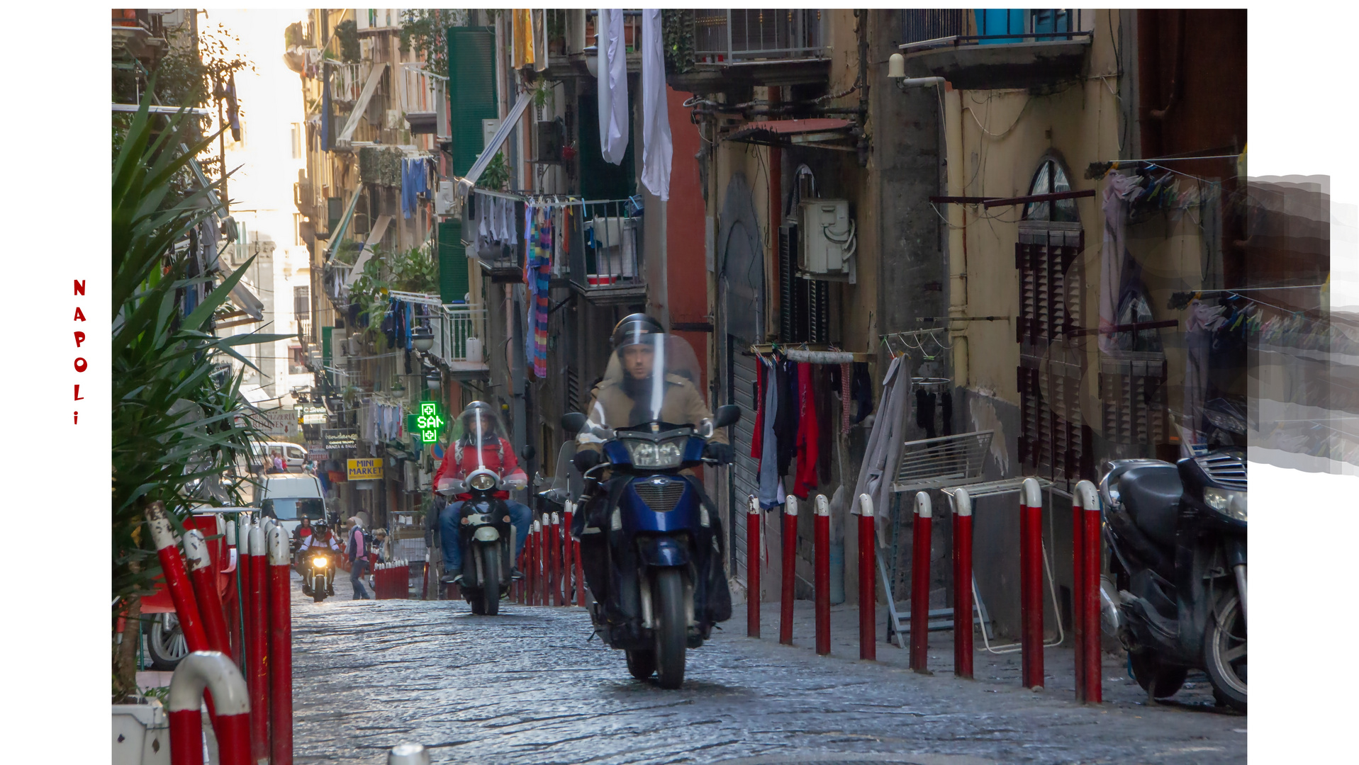 Durch Napoli mit einem Roller zu starten ist absolut fantastisch.