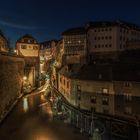 durch Saarburg fließt ein Wasserfall