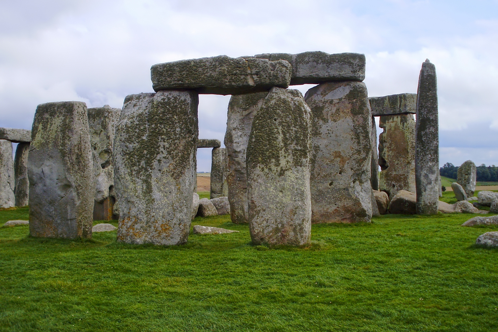 durch Stonehenge durch geblickt