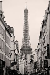 Durch Straßen und Gassen zum Wahrzeichen von Paris