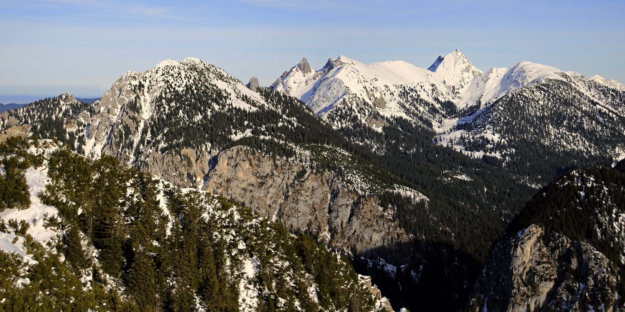 Durch winterliche Landschaften wandern!