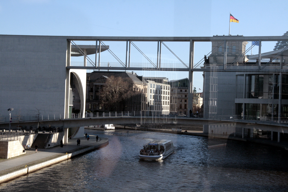 Durchblick an der Spree