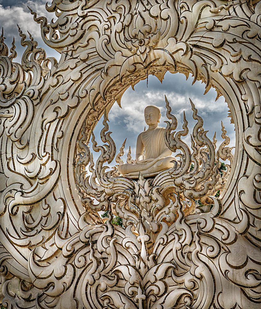 Durchblick auf Buddha