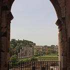 Durchblick auf das Forum Romanum