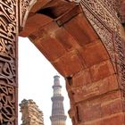 Durchblick auf das Qutb Minar 