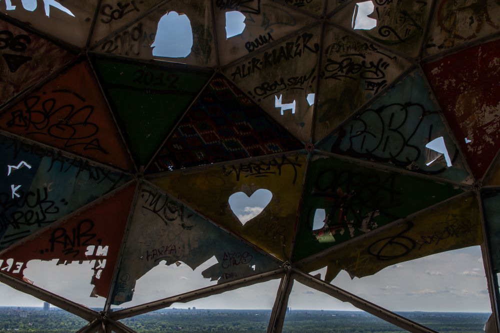 Durchblick auf dem Teufelsberg