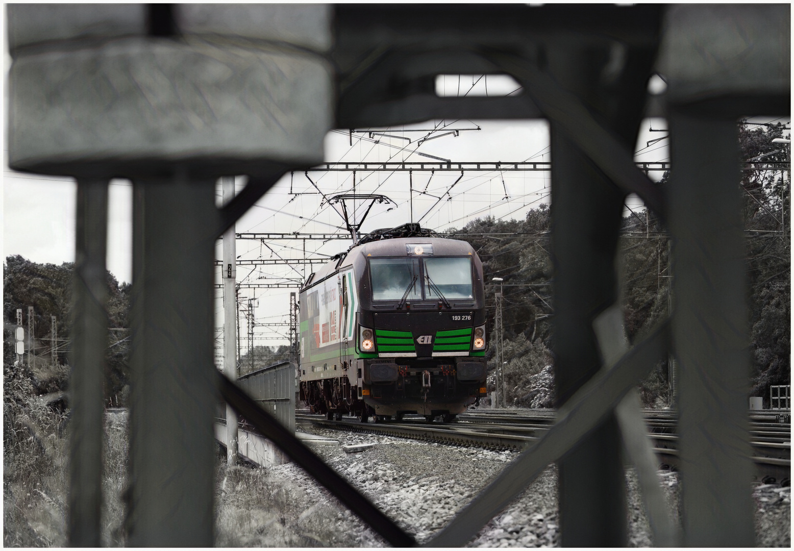 Durchblick auf den IDS Vectron 193 276