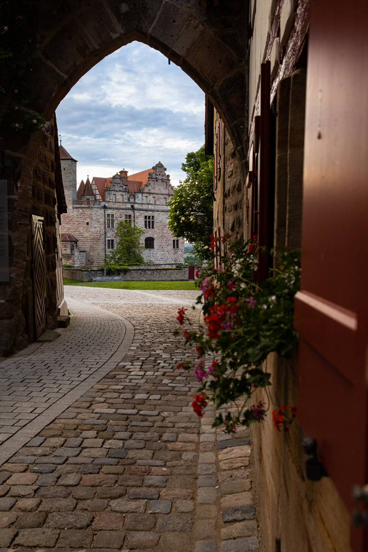 Durchblick auf die Burg