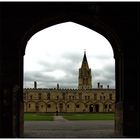 Durchblick auf die Christ Church Cathedrale in Oxford