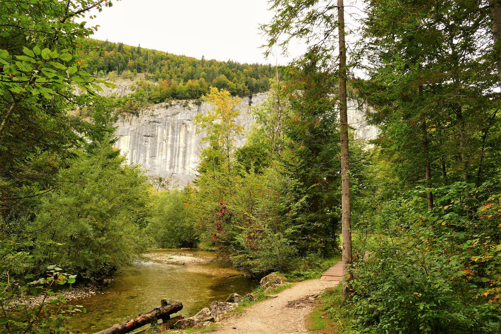 Durchblick auf die Gössler Wand