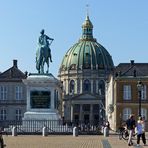 Durchblick auf die Marmorkirche