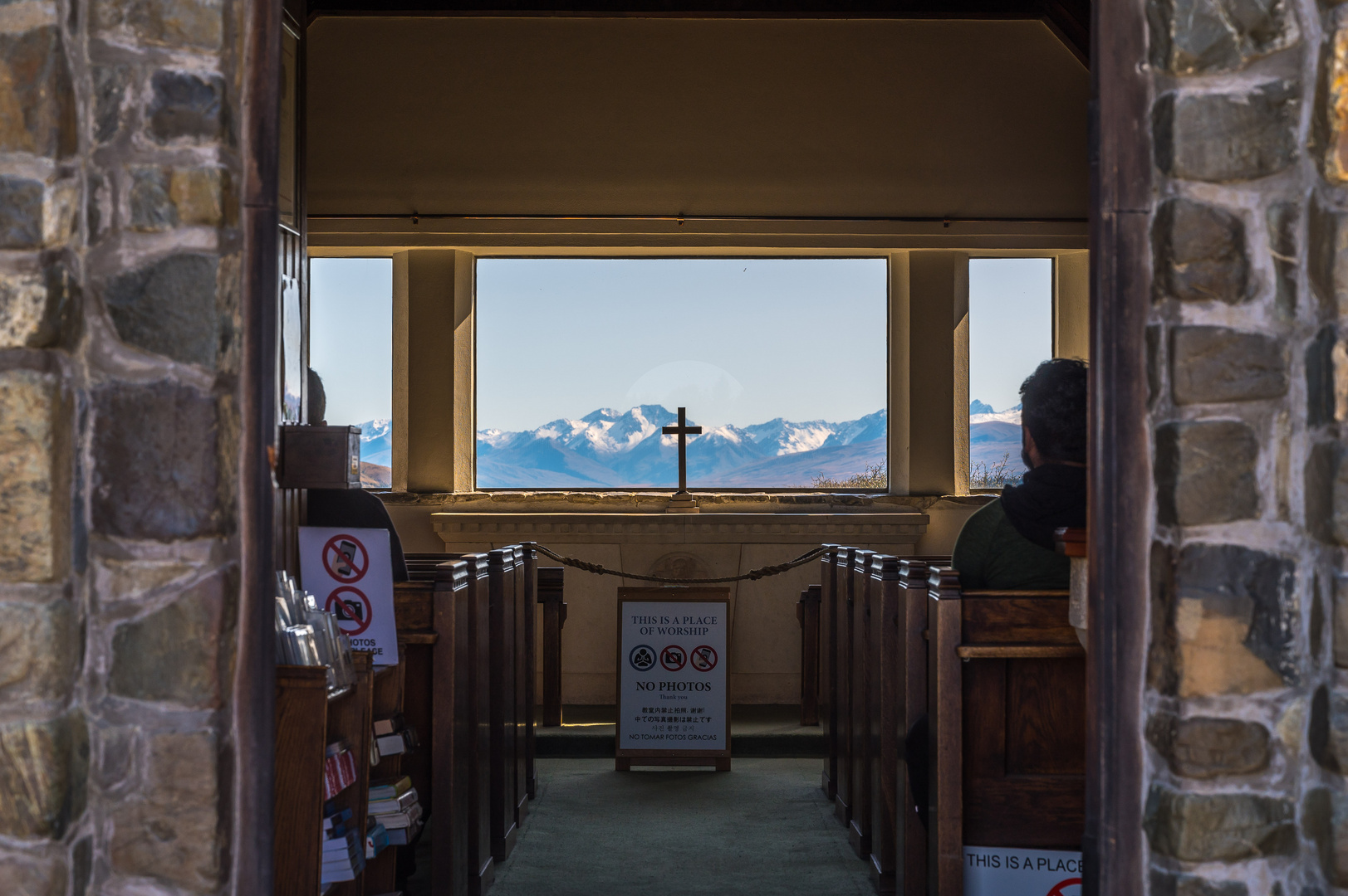 "Durchblick" auf Lake Tekapo, South Island, Neuseeland