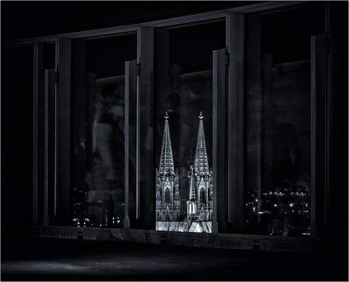 Durchblick bei Nacht