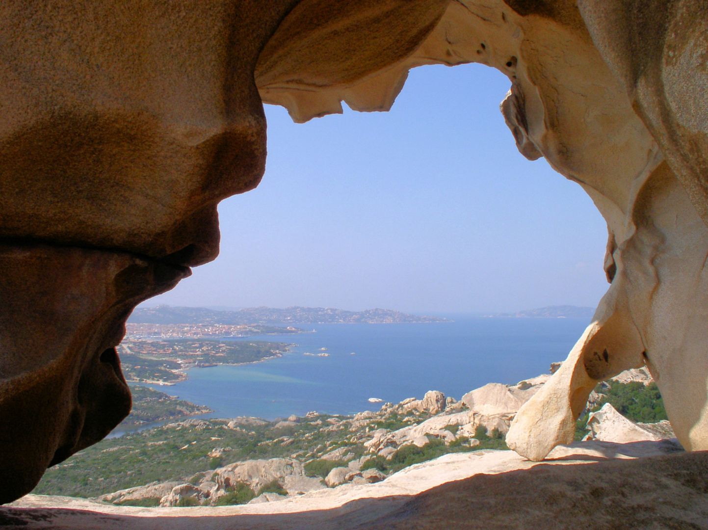 Durchblick durch den großen Bären Roccia dell'Orso