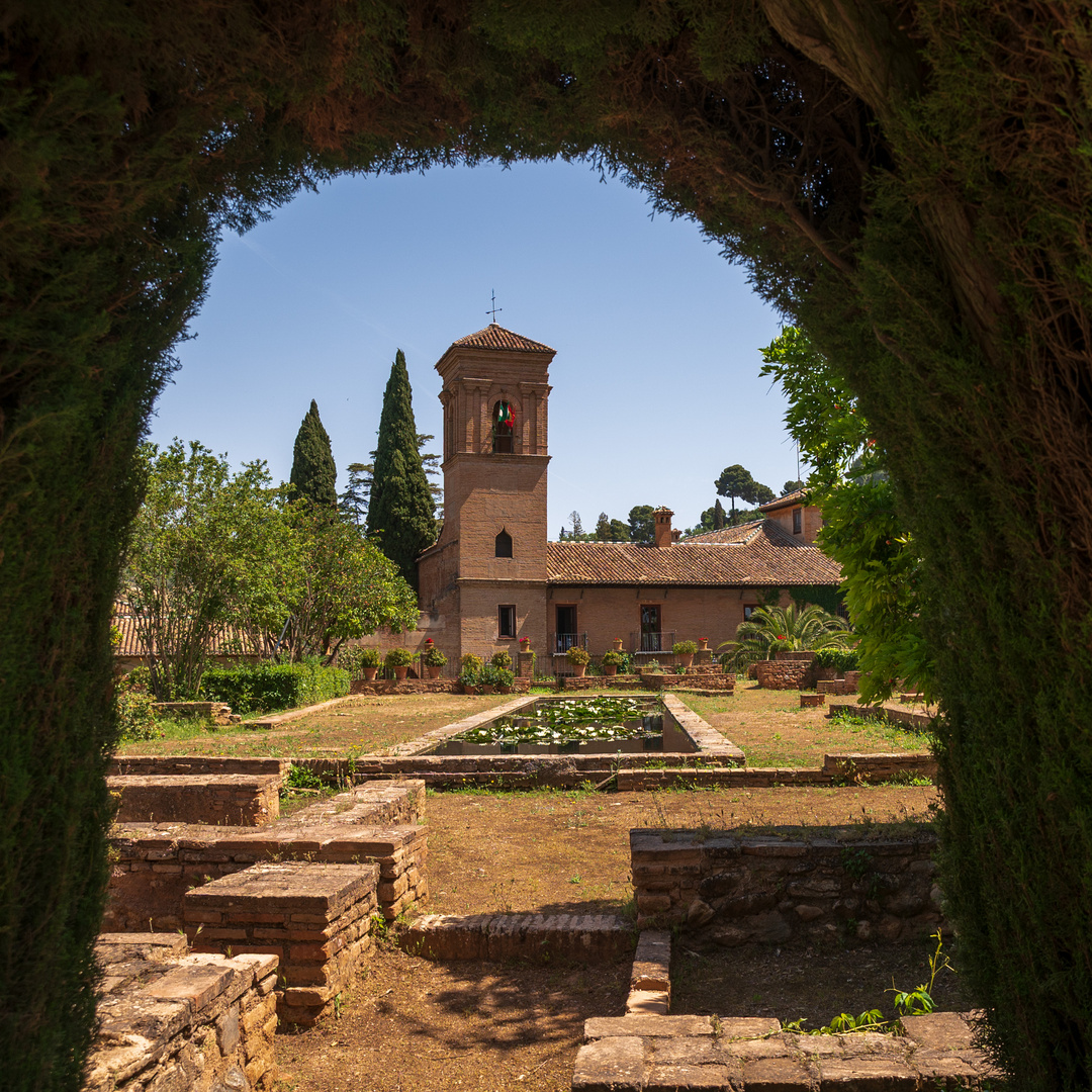 Durchblick Granada Alhambra