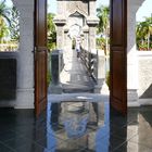 ...Durchblick im Taman Ujung...