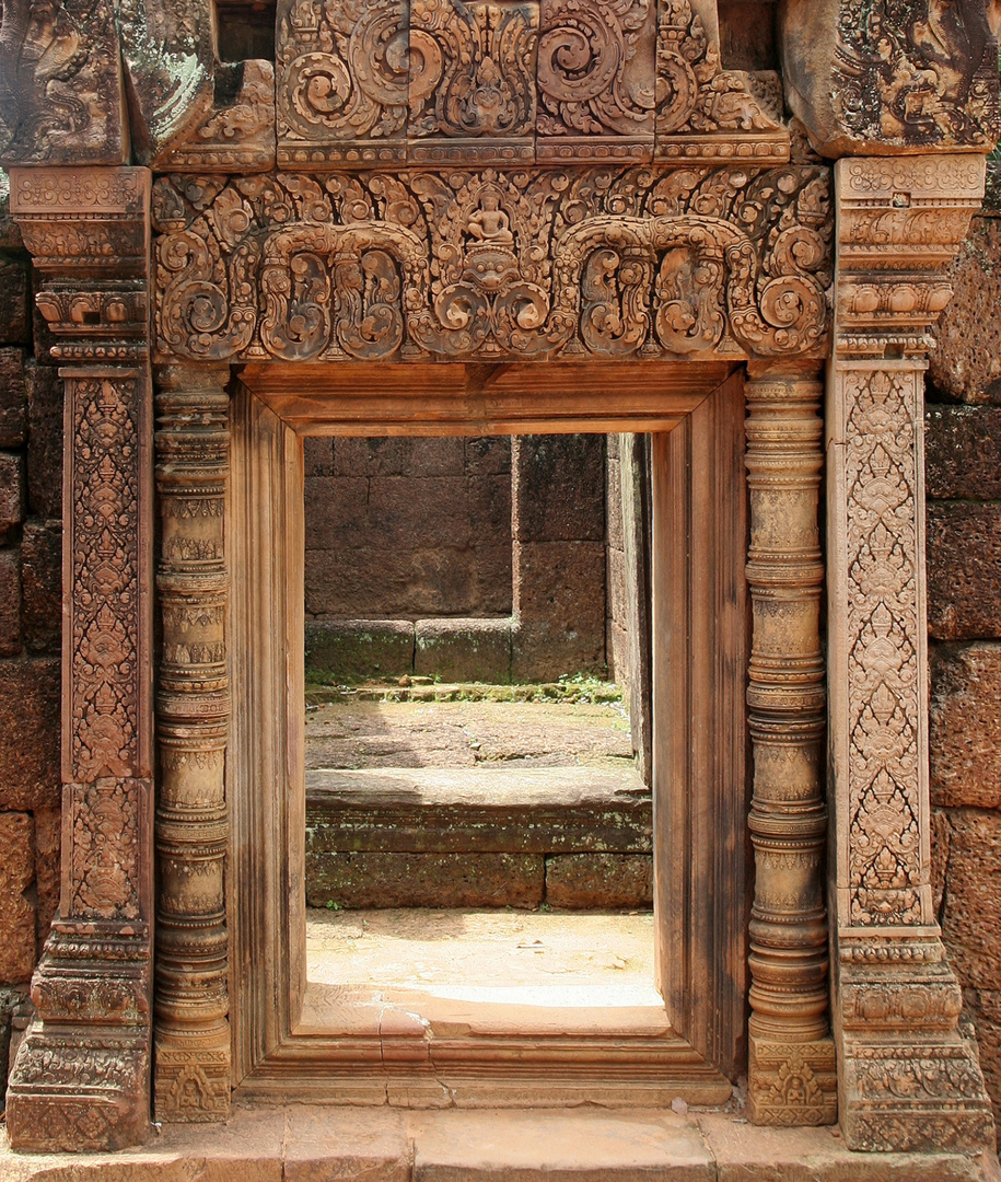 Durchblick im Tempel von Banteay Srei