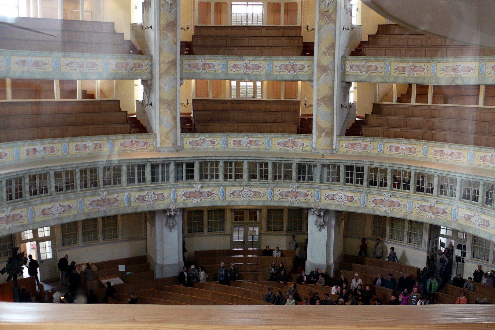 Durchblick in die Frauenkirche