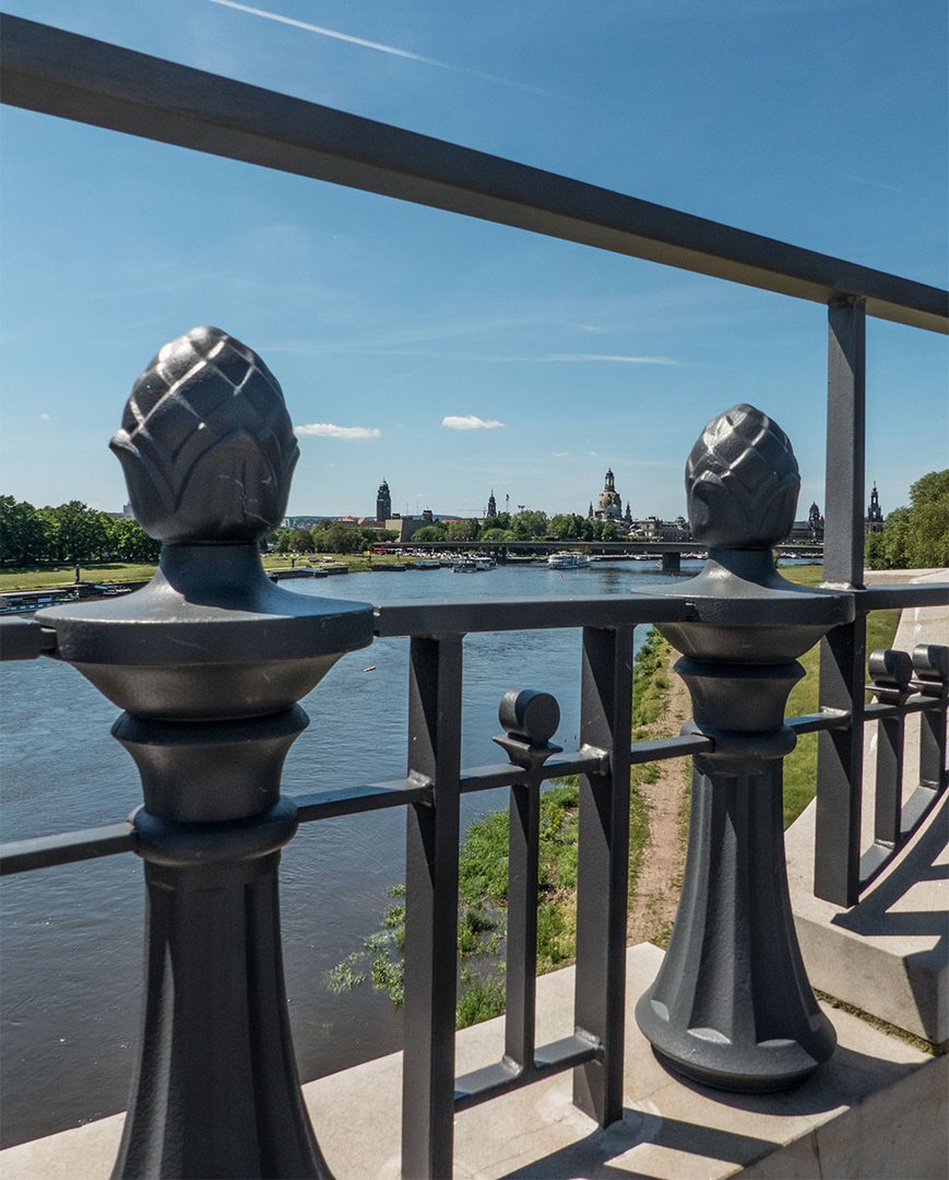 Durchblick in Dresden