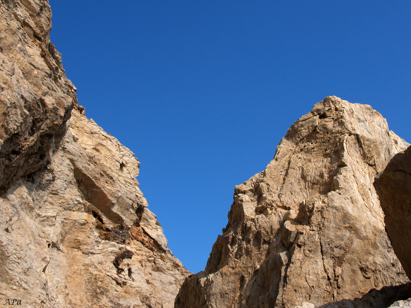 Durchblick ins Blaue