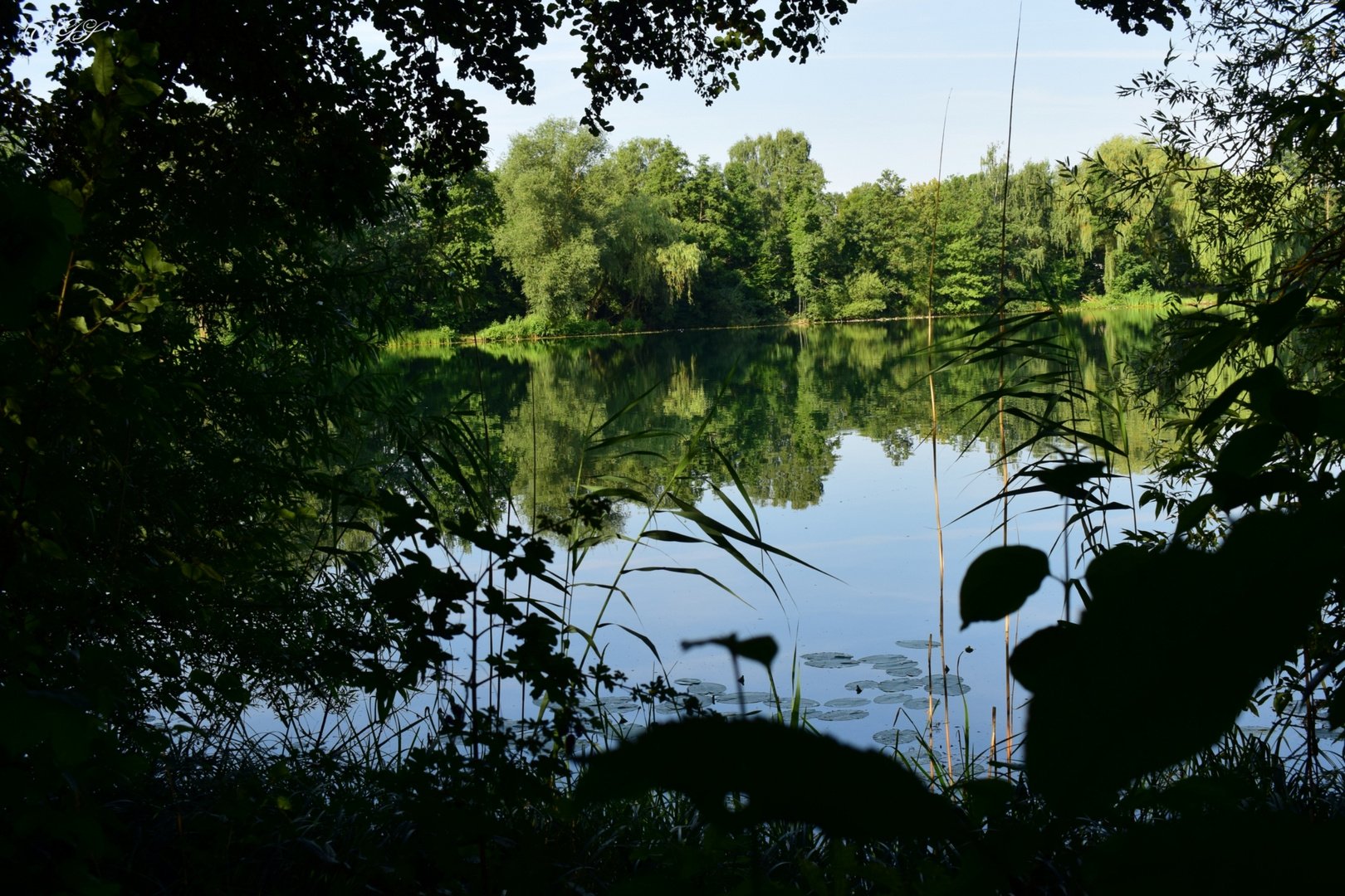 Durchblick mit Spiegelung