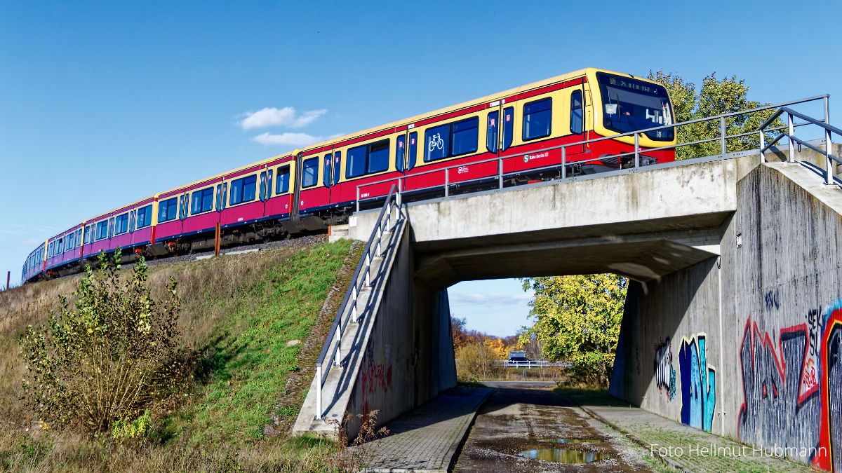 DURCHBLICK MIT ZUGABE