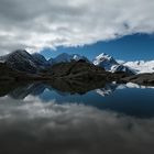 Durchblick –Spiegelung auf der Fuorcla Surlej im Engadin