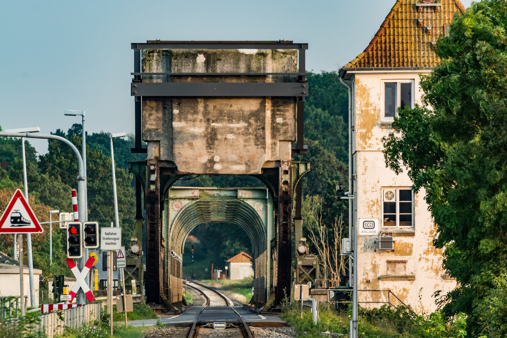 Durchblick ... wenn weder Bahn noch Autos kommen