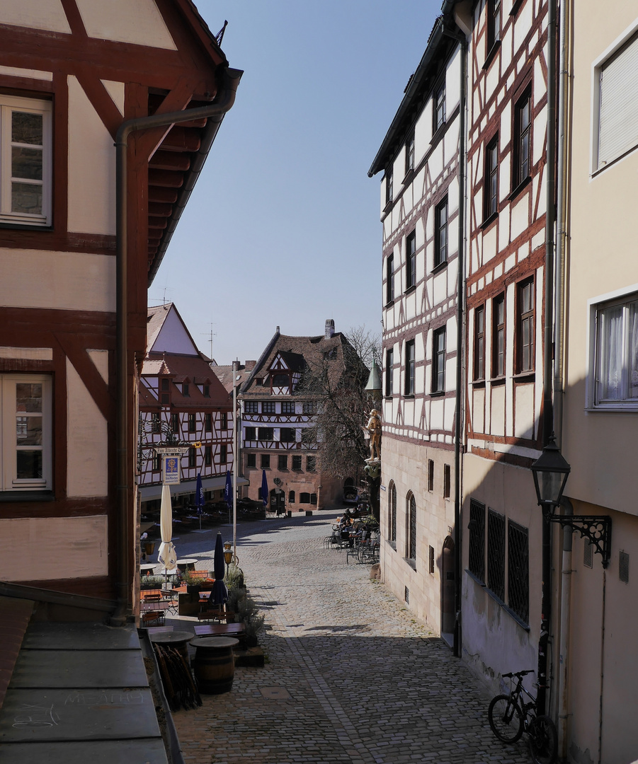 Durchblick zum Albrecht Dürer Haus in Nürnberg