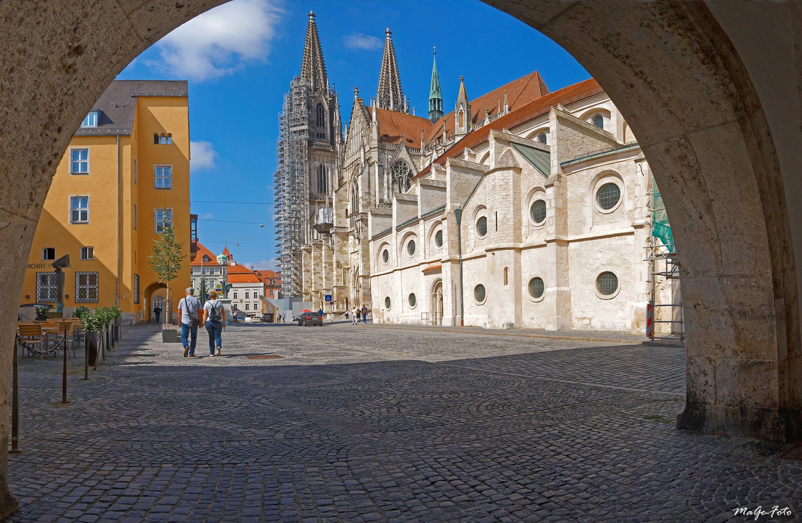 Durchblick zum Dom