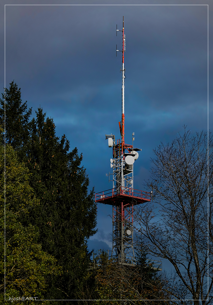 Durchblick zum Sendemast