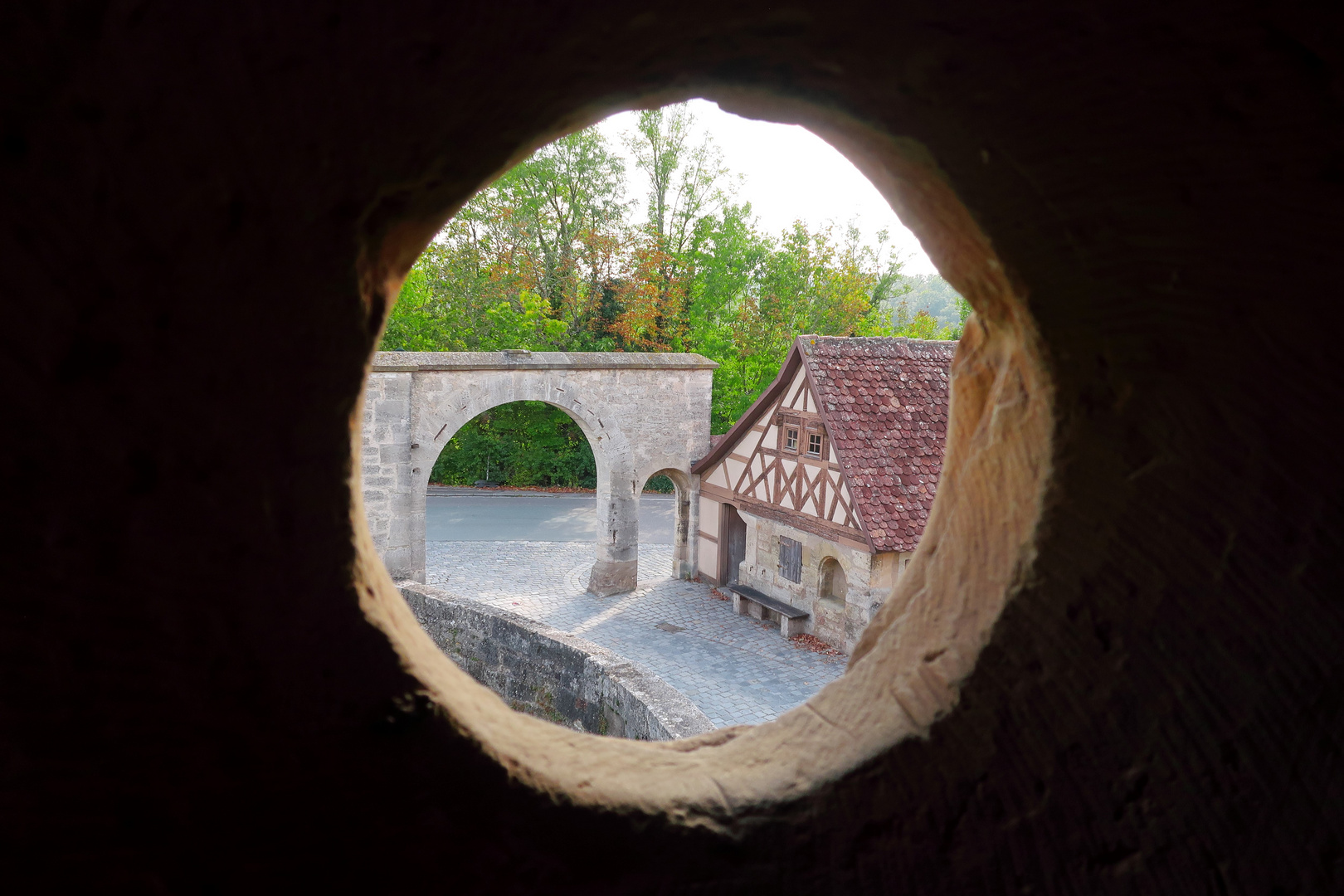 Durchblick zum Stadttor