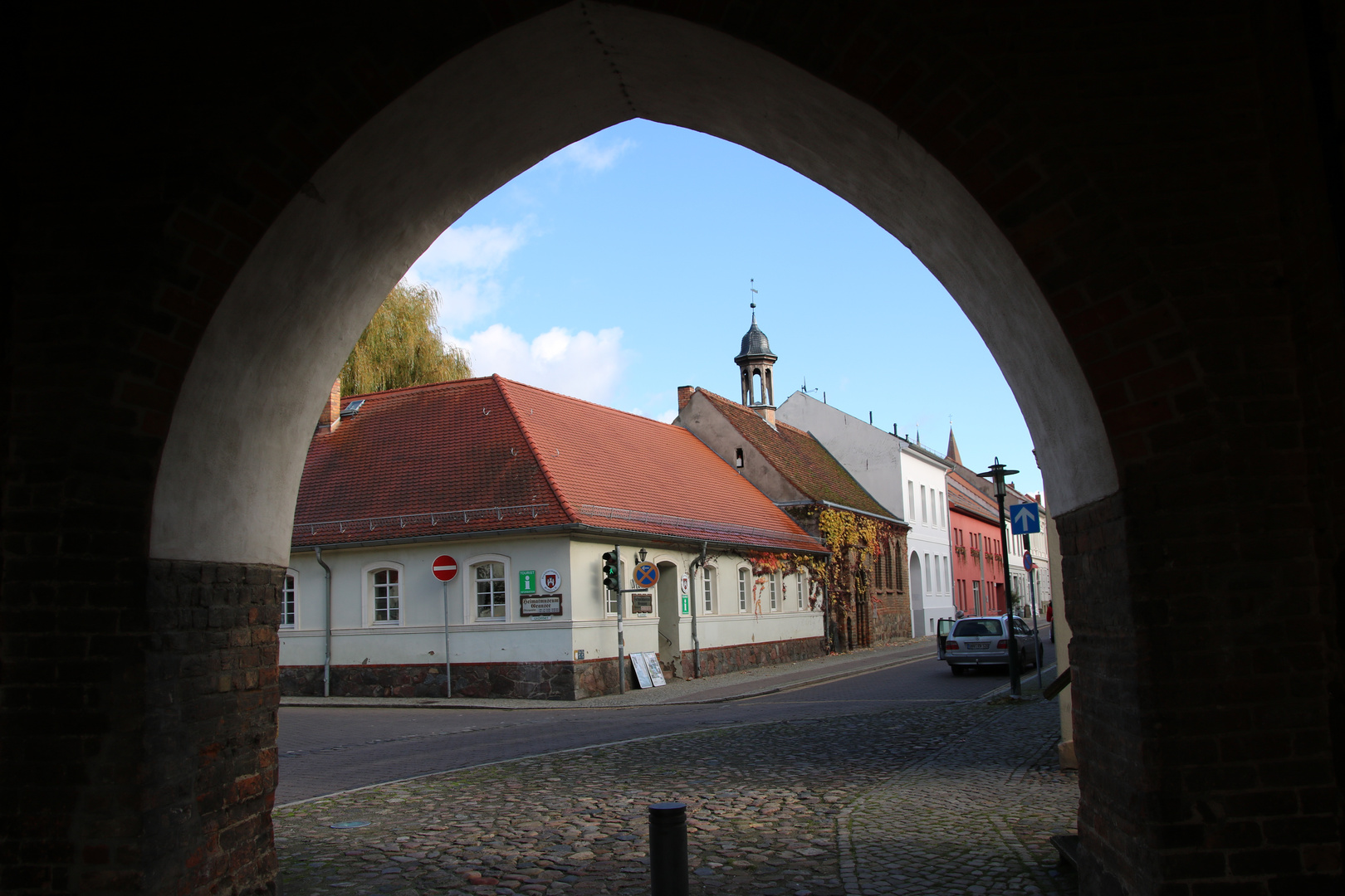 Durchblick zur Altstadt Gransee