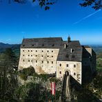 Durchblick zur Burg ...