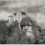 Durchblick zur Burg Rabenstein 