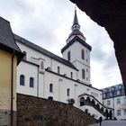 Durchblick zur Klosterkirche St. Michael