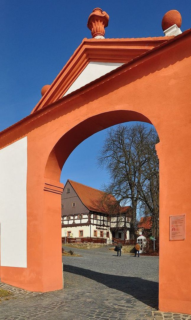 Durchblick zur Klosterschenke.. 