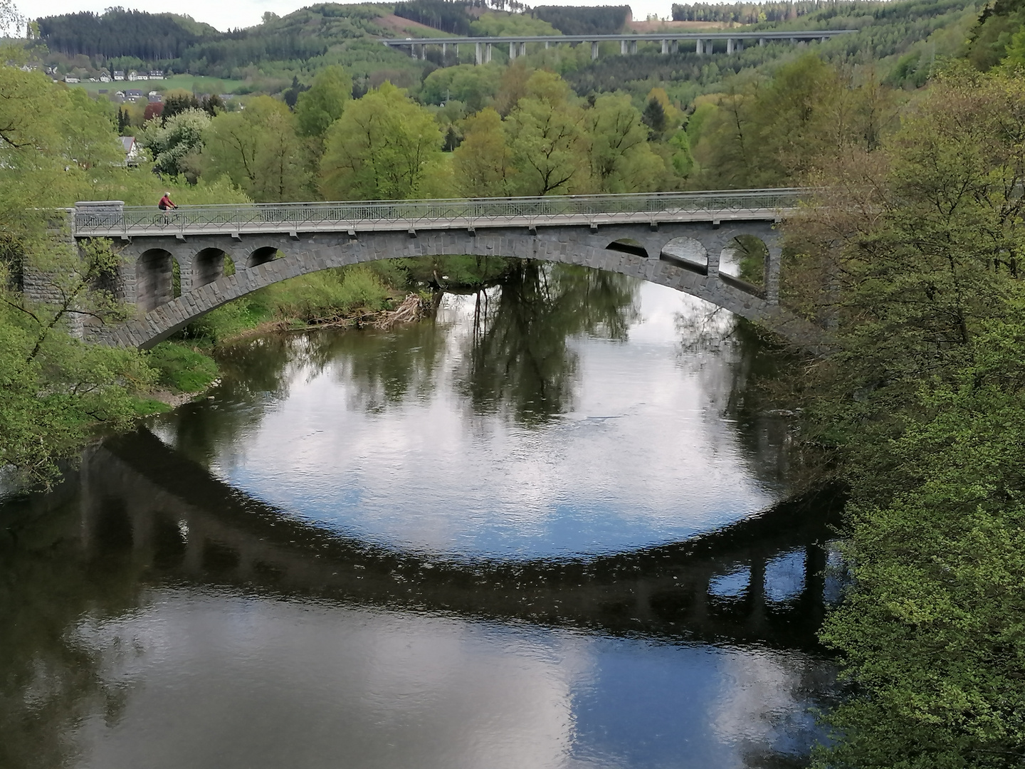 Durchblicke - Kaiser - Wilhelm Brücke in Arnsberg 